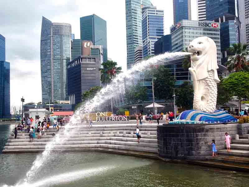 Singapore - One Fullerton Fountain